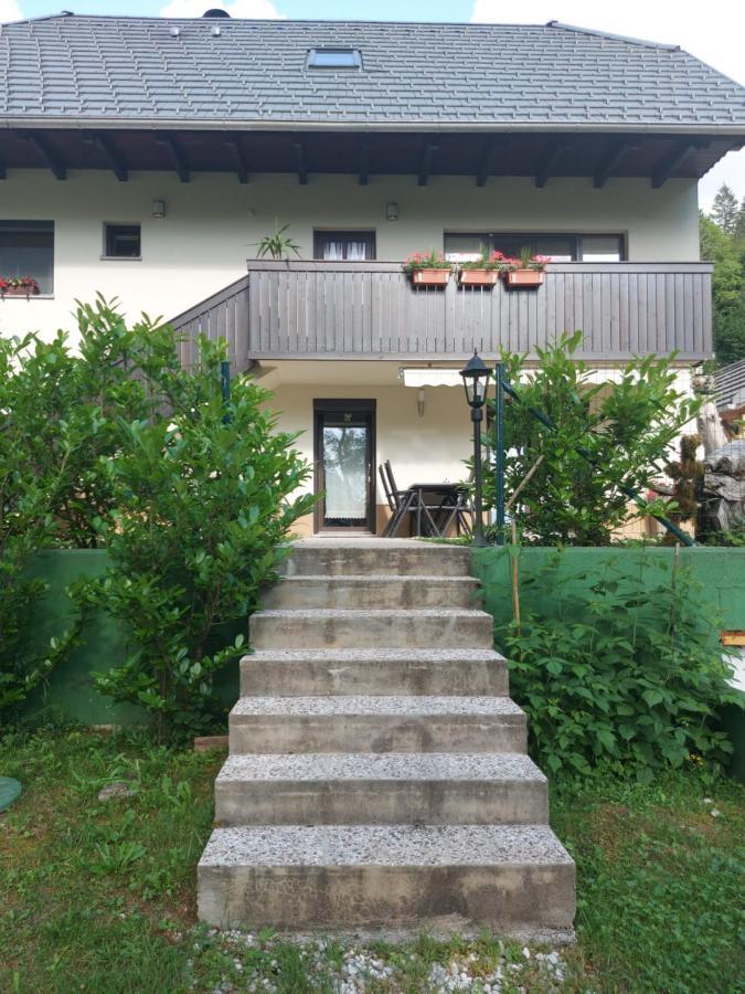 Apartmaji Katrc Soča Exterior foto